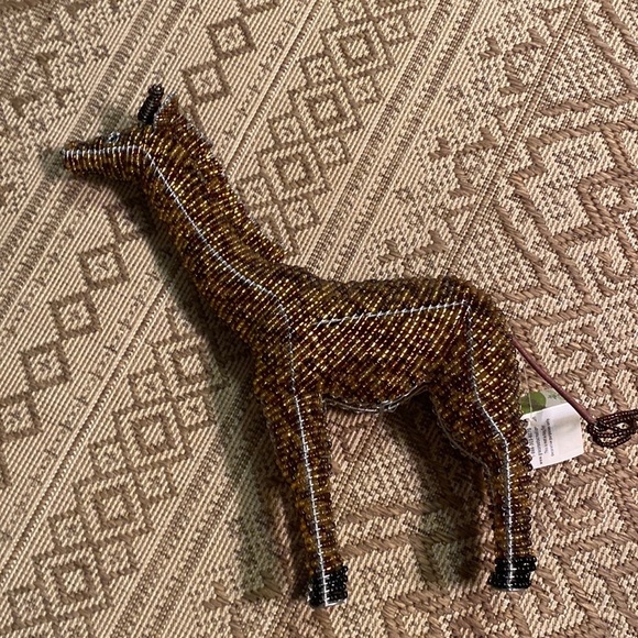 BeadWorx by Grass Roots Handcrafted Beaded Giraffe Sculpture - Picture 1 of 9